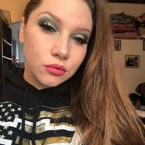 Meet your Posher, Katherine